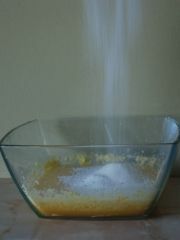 Приготовление блюда по рецепту - Лимонные мини-кексы. Шаг 7