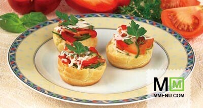 Сырные булочки с салатом Сырные булочки с салатом