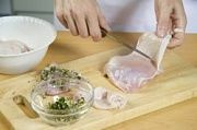 Приготовление блюда по рецепту - Пряная курица гриль. Шаг 5