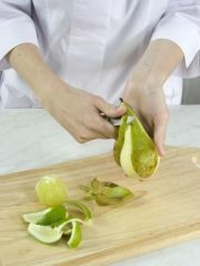Приготовление блюда по рецепту - Форель с грушами и лаймом. Шаг 1