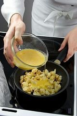Приготовление блюда по рецепту - Омлет с цветной капустой (2). Шаг 3
