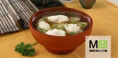 Бульон куриный с цветной капустой Бульон куриный с цветной капустой