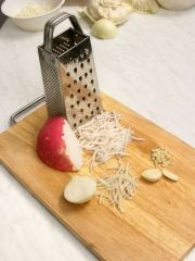Приготовление блюда по рецепту - Салат из капусты со сладким перцем. Шаг 2