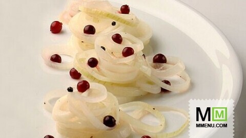 Лук маринованный с клюквой Лук маринованный с клюквой