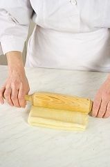 Приготовление блюда по рецепту - Сырные пышки (2). Шаг 4