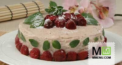 Торт с клубникой Торт с клубникой
