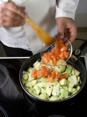 Приготовление блюда по рецепту - Кабачковая икра. Шаг 1