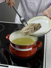 Приготовление блюда по рецепту - Суп из говядины с курагой. Шаг 1