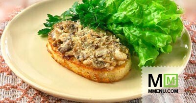 Гренки, запеченные с маслятами Гренки, запеченные с маслятами