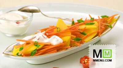 Салат из моркови с манго
