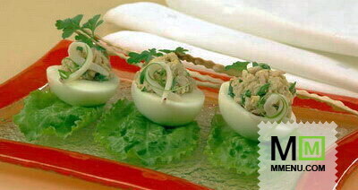 Яйца, фаршированные кальмарами Яйца, фаршированные кальмарами