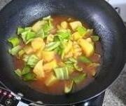 Приготовление блюда по рецепту - Жареная свинина в томате(гулаожу). Шаг 5
