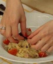 Приготовление блюда по рецепту - Тальятелле с крем-соусом из тунца. Шаг 6