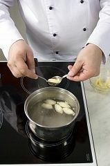 Приготовление блюда по рецепту - Суп с клецками (3). Шаг 5