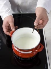 Приготовление блюда по рецепту - Канле (кексы по-французски). Шаг 1