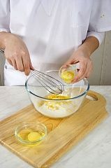 Приготовление блюда по рецепту - Фруктово-ягодный пирог (2). Шаг 2