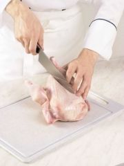 Приготовление блюда по рецепту - Курица жареная. Шаг 1