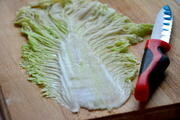 Приготовление блюда по рецепту - Рулетики из пекинской капусты. Шаг 4