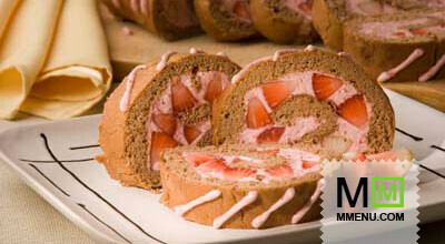 Шоколадный рулет с клубникой Шоколадный рулет с клубникой