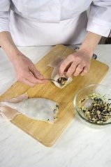 Приготовление блюда по рецепту - Фаршированные кальмары (3). Шаг 4