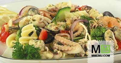 Салат с макаронами и морепродуктами Салат с макаронами и морепродуктами