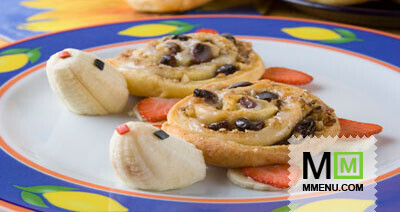 Плюшки с изюмом Плюшки с изюмом