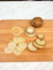 Приготовление блюда по рецепту - Запеканка картофельная (3). Шаг 1