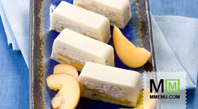 Курица с нектаринами под майонезом Курица с нектаринами под майонезом