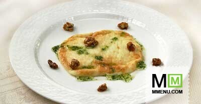 Козий сыр, запеченный с медом и пряностя Козий сыр, запеченный с медом и пряностя