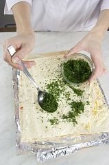 Приготовление блюда по рецепту - Рулет из армянского лаваша. Шаг 4