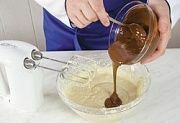 Приготовление блюда по рецепту - Шоколадное пирожное на сметане. Шаг 4
