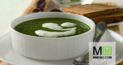 Суп-пюре зеленый со взбитыми сливками