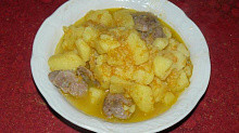 Рецепт - Тушеная картошка с куриными желудками