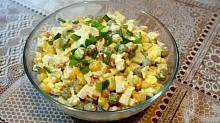 Рецепт - Очень вкусный салат из крабовых палочек