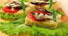 Рецепт - Бутерброды со шпротами (2)
