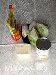 Приготовление блюда по рецепту - Салат с куриной грудкой и ананасами. Шаг 1