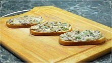 Рецепт - НЕРЕАЛЬНО ВКУСНЫЕ Горячие бутерброды с сыром и грибами в духовке!!! 