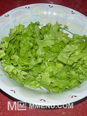 Приготовление блюда по рецепту - Сытный салат с латуком. Шаг 1