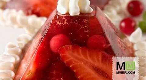 Десерт фруктовый с кремом