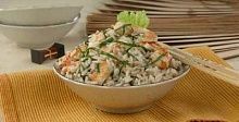 Рецепт - Салат из риса с креветками и анчоусами