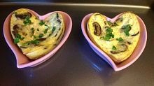 Рецепт - Фритатта с грибами и сыром с плесенью