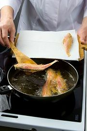 Приготовление блюда по рецепту - Рыба фри (3). Шаг 3