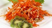 Рецепт - Салат морковный с семенами подсолнечника