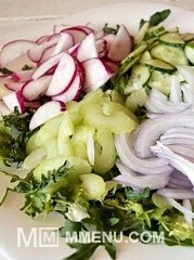 Приготовление блюда по рецепту - Тайский салат с говядиной. Шаг 4