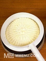 Приготовление блюда по рецепту - Удачный рецепт адыгейского сыра . Шаг 3