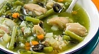 Менестра круда (суп с овощами и мясом)