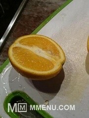 Приготовление блюда по рецепту - Напиток из апельсина. Шаг 1