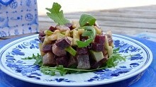 Рецепт - Салат по-староголландски из сельди с яблоками