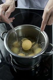 Приготовление блюда по рецепту - Пирожные «Абрикосы». Шаг 4