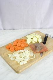 Приготовление блюда по рецепту - Рыба в картофельной корочке. Шаг 1